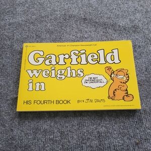 Garfield Weighs In Book. First Edition. Vintage